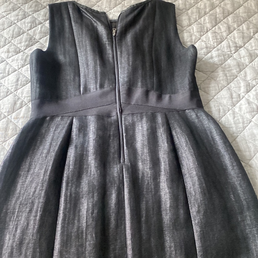 Dress - Picture 6 of 6
